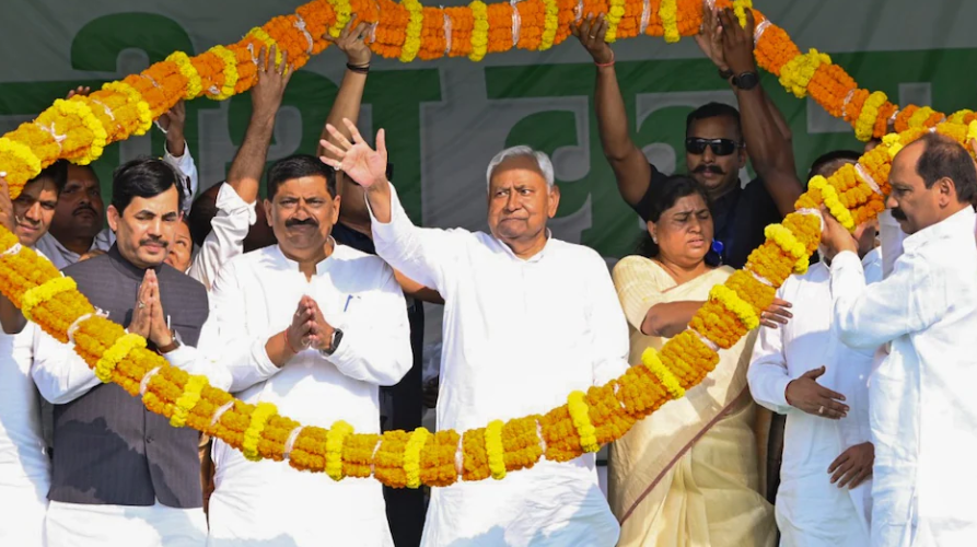 কাইলৈ বিহাৰৰ নতুন চৰকাৰৰ শপত গ্ৰহণ; নীতিশ কুমাৰেই হ’ব মুখ্যমন্ত্ৰী!